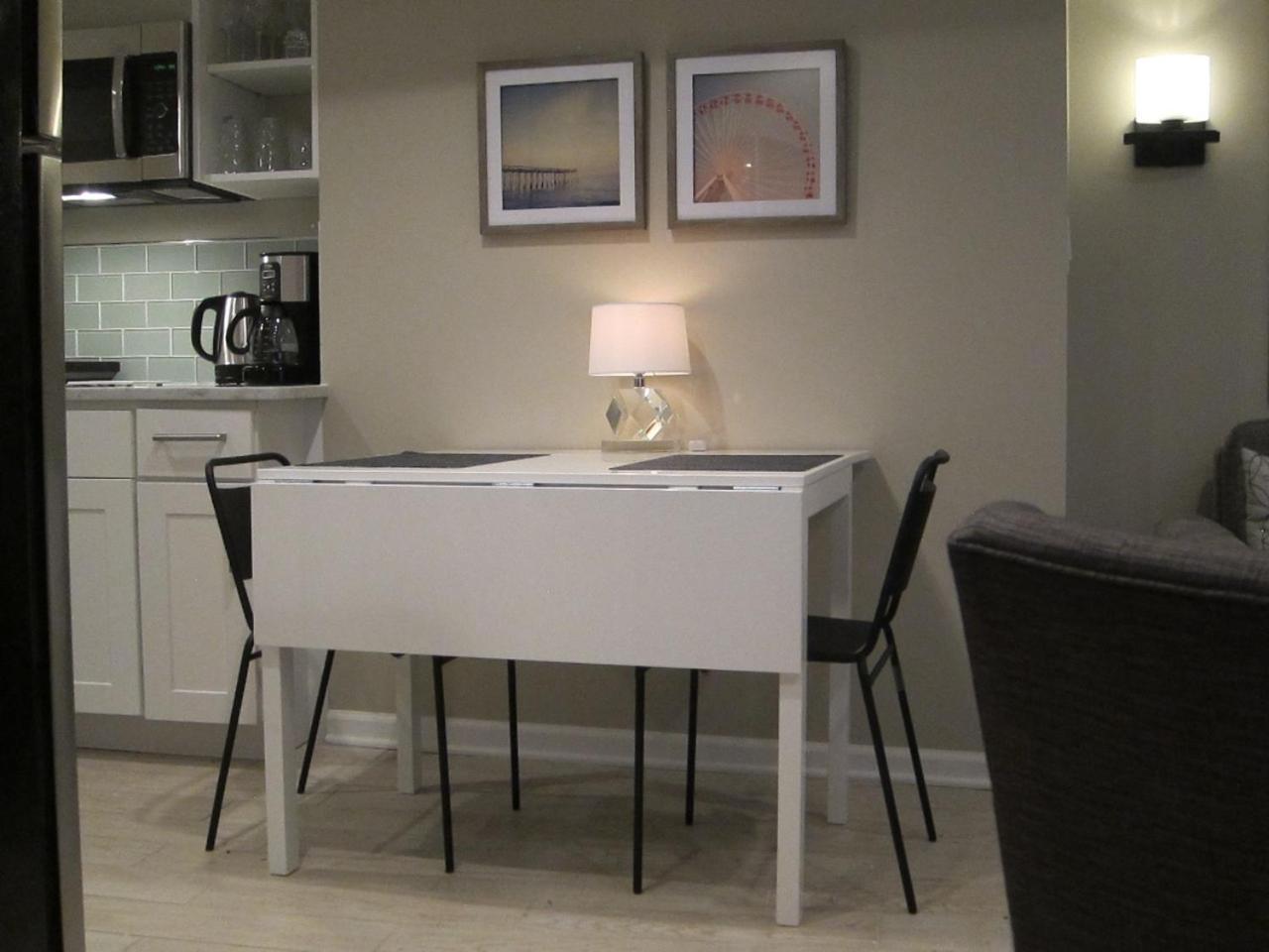 Stylish Renovated Flat, Central, Walk To Dc Sights Washington Exterior photo