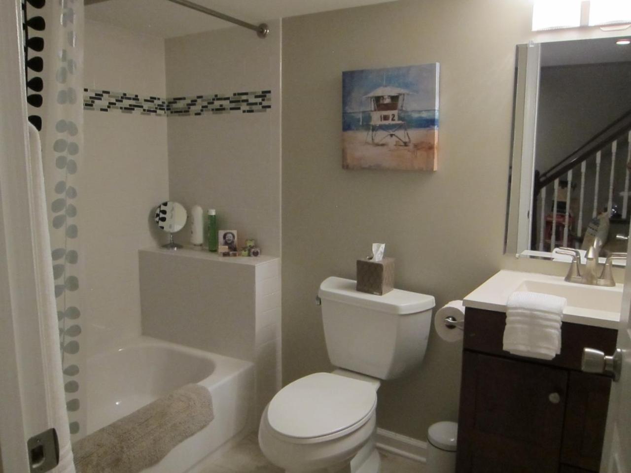 Stylish Renovated Flat, Central, Walk To Dc Sights Washington Exterior photo